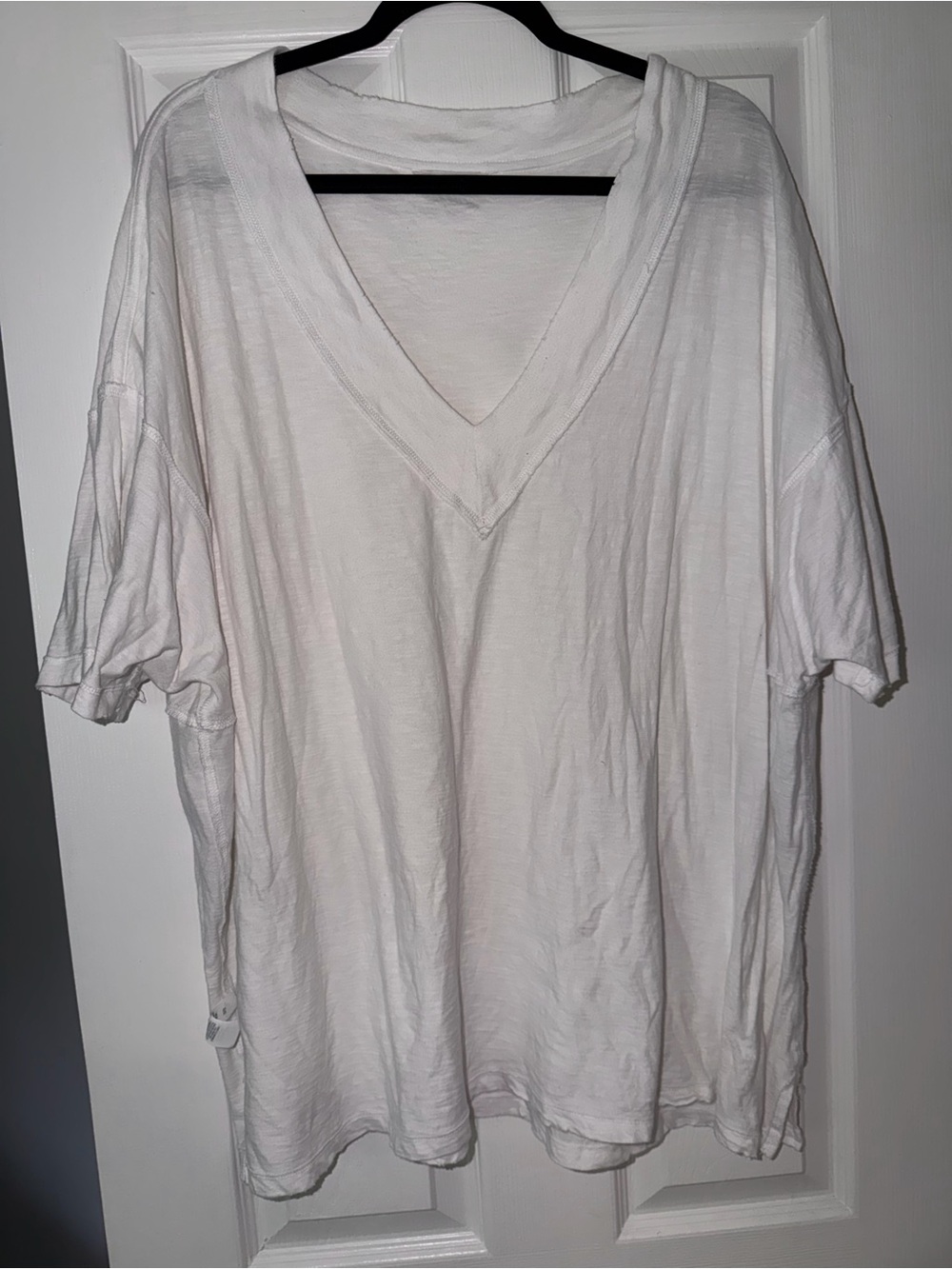 Aerie White V-Neck Shirt